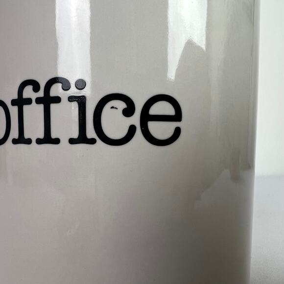 THE OFFICE Michael Scott "WORLD'S BEST BOSS" 4" Large Ceramic Mug 20oz - Picture 9 of 12